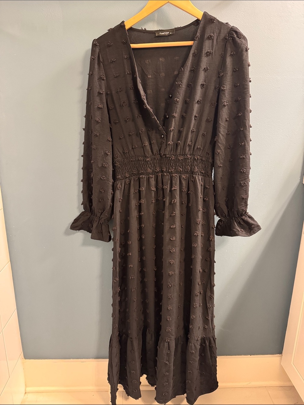 Chic Black Maxi Dress with Smocked Waist and Ruffle Hem